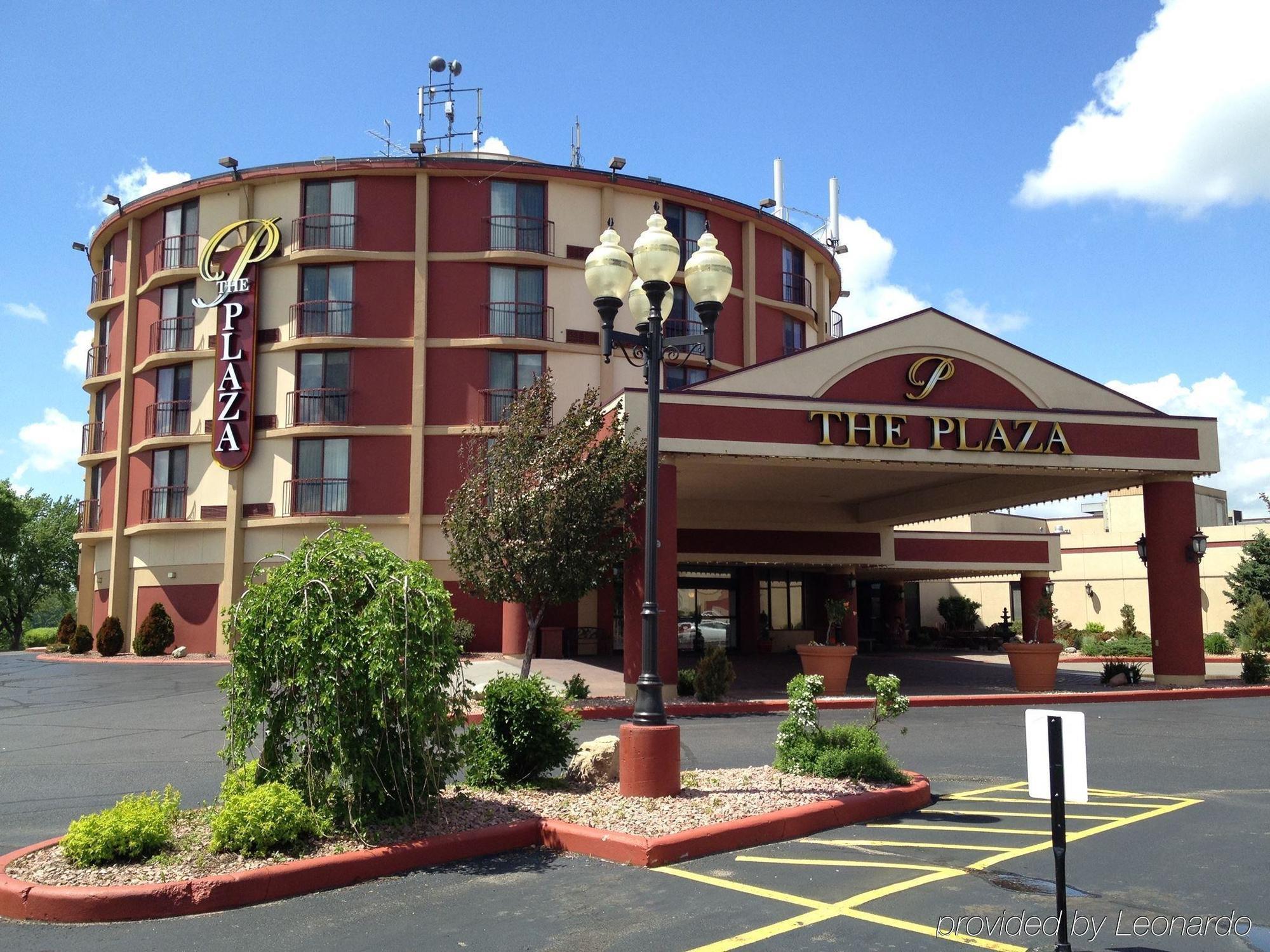 Plaza Hotel & Suites - Eau Claire Exterior photo